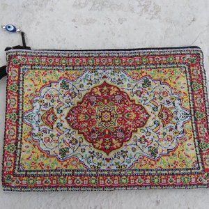 PERSIAN RUG DESIGN TAPESTRY POUCH NEW